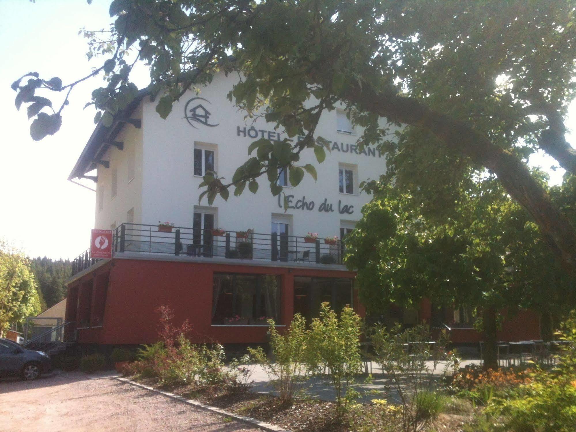 Hotel Restaurant L Echo Du Lac Gérardmer Exteriör bild