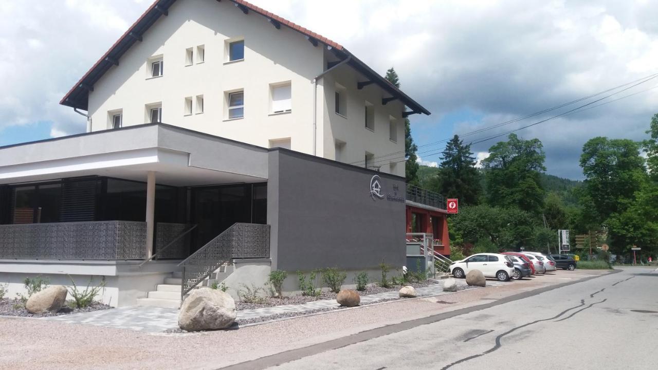 Hotel Restaurant L Echo Du Lac Gérardmer Exteriör bild